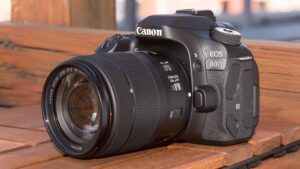 Canon EOS 80D Review